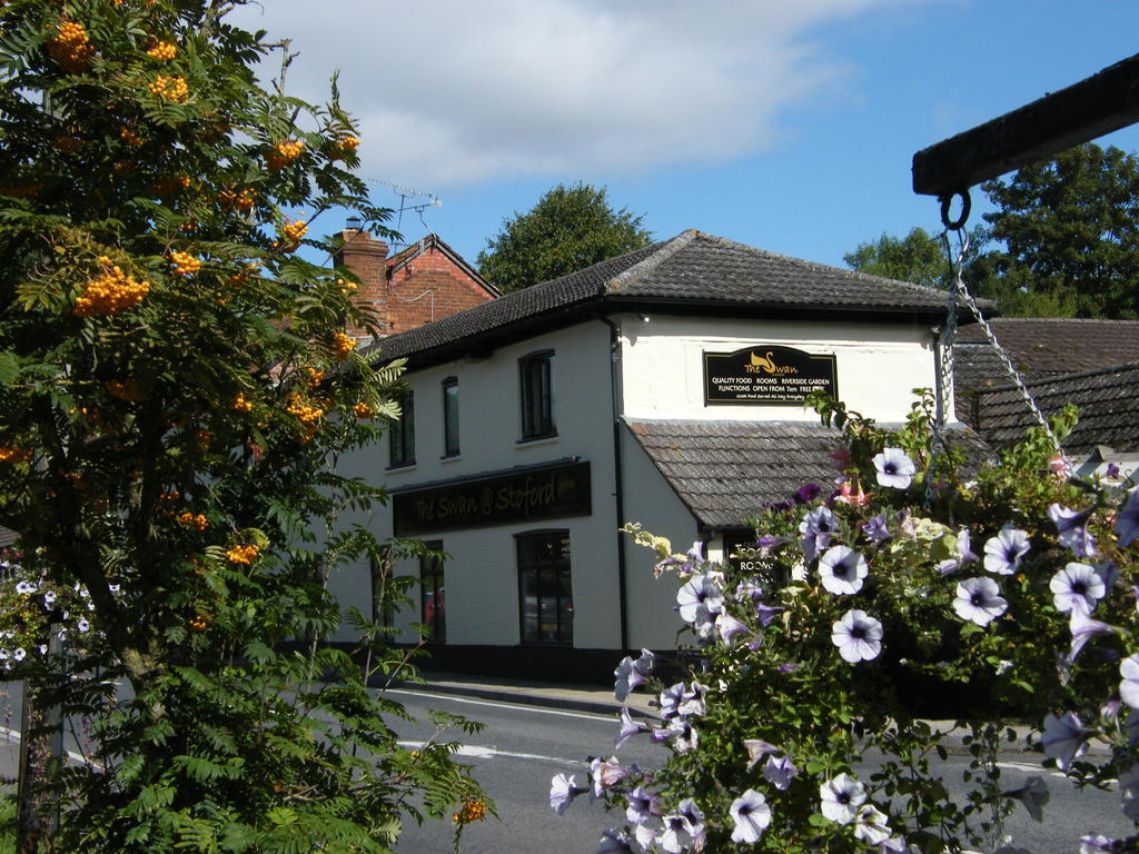 The Swan At Stoford Stapleford (Wiltshire) Exterior foto